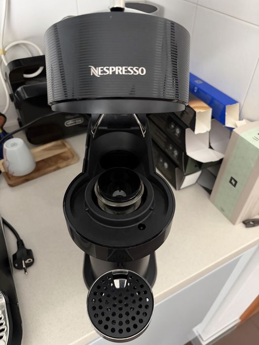 MÁQUINA NESPRESSO VERTUO