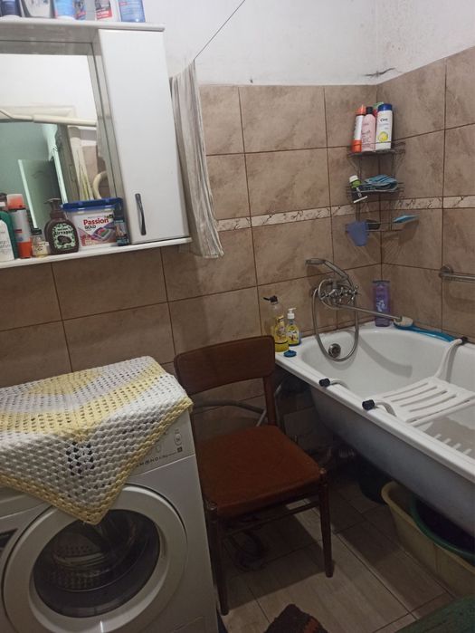 Продаж половини  житлового будинку