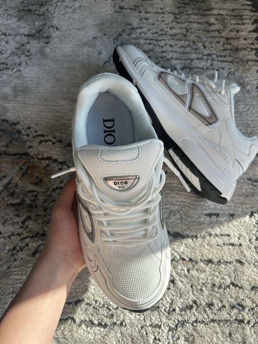 Buty białe dior b30