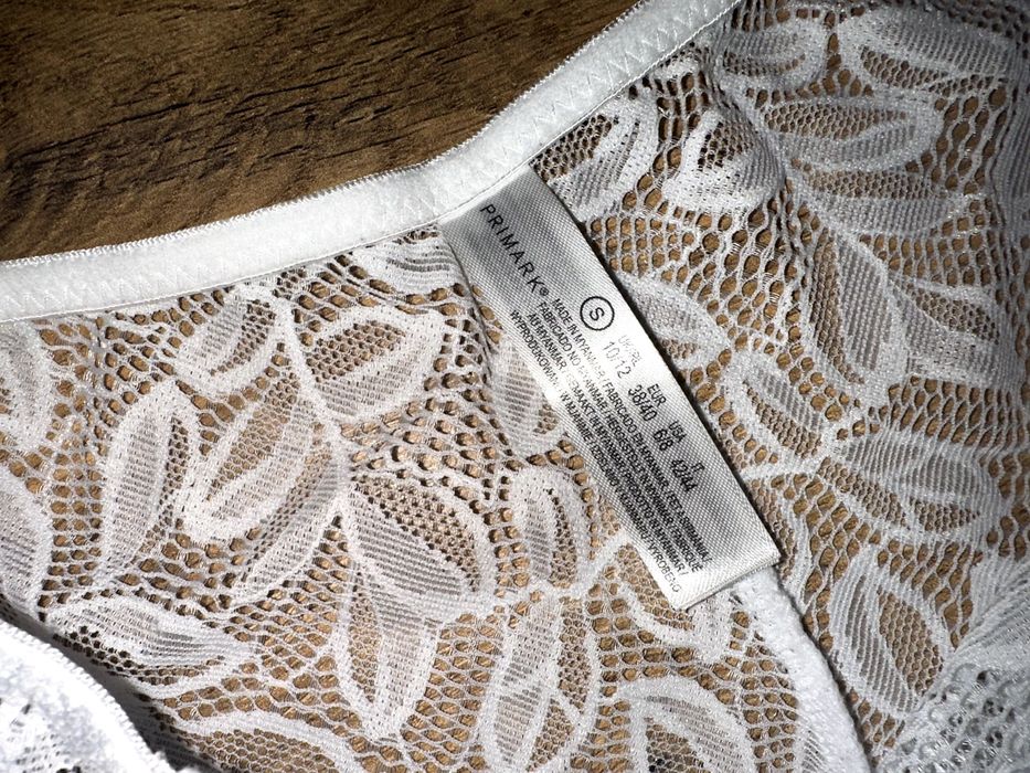 Primark koronkowe majtki S