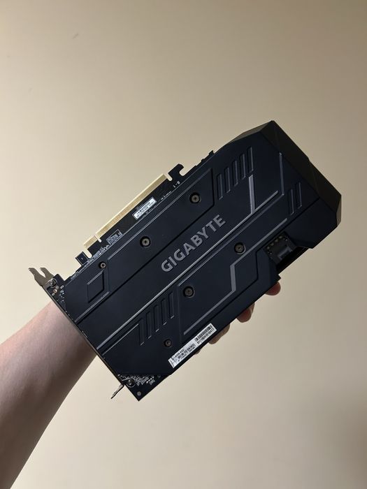 RTX 2060 Gigabyte Oc Відеокарта не робоча