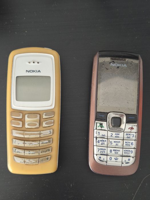 Nokia 1661,  2100