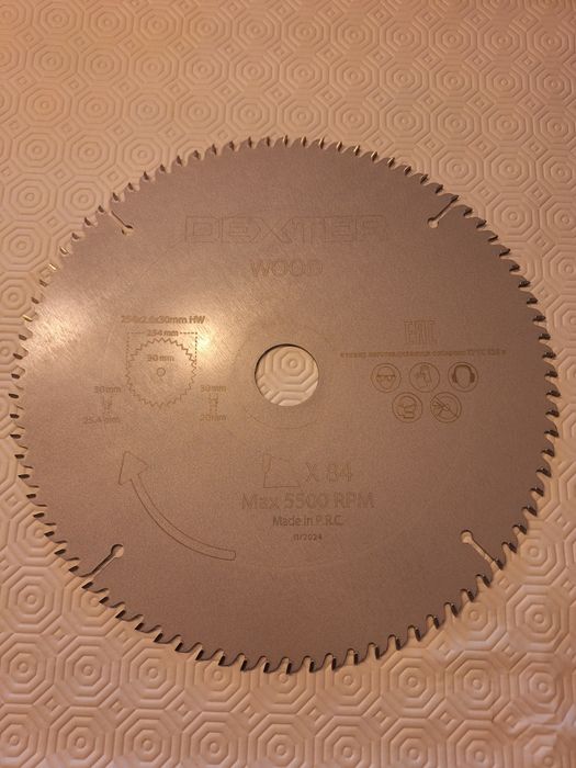 Disco de corte para serra de esquadria