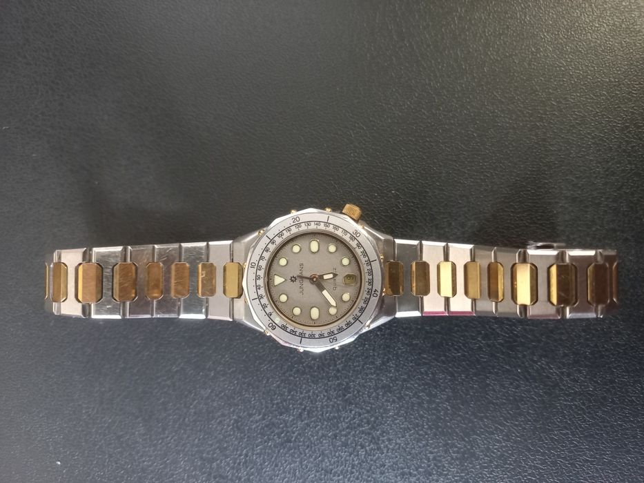 Zegarek damski kwarcowy