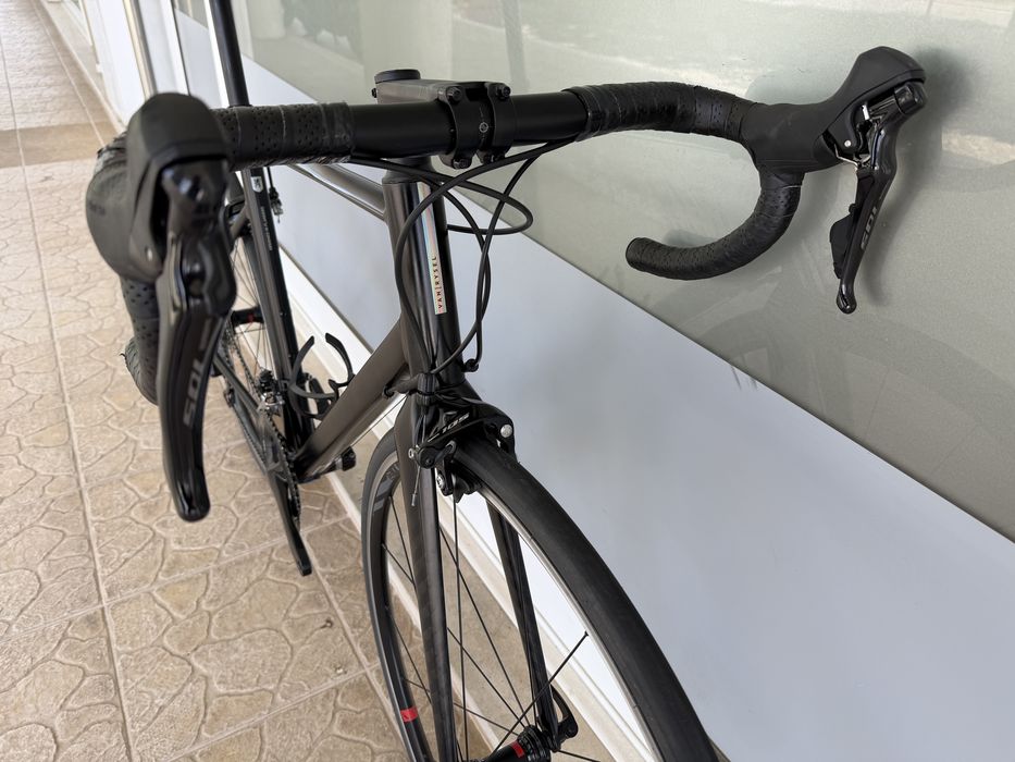 Bicicleta de estrada 11v - Bem equipada!
