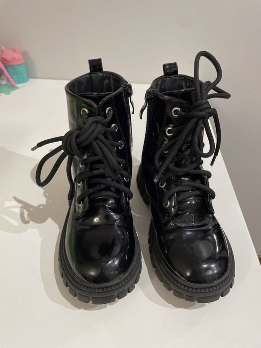 botas pretas verniz sola grossa