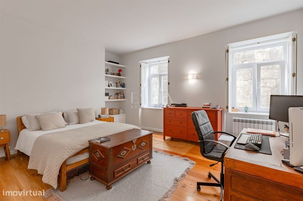 Apartamento T4 na Foz Velha a 150 metros do mar