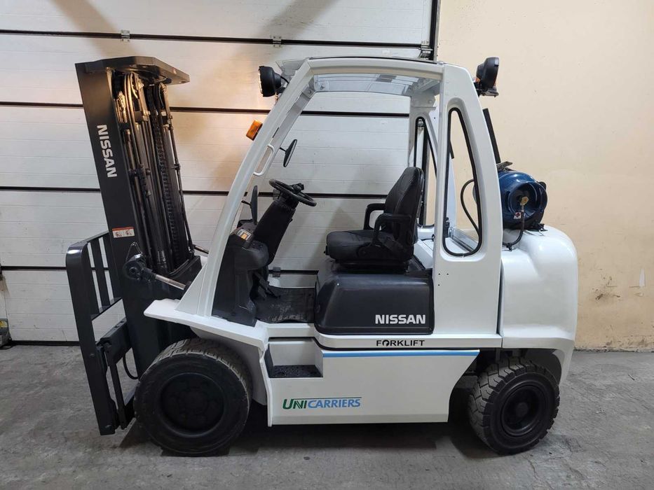 Навантажувач вилковий, газовий 3.2 тонни
Nissan UG1D2A32LQ
