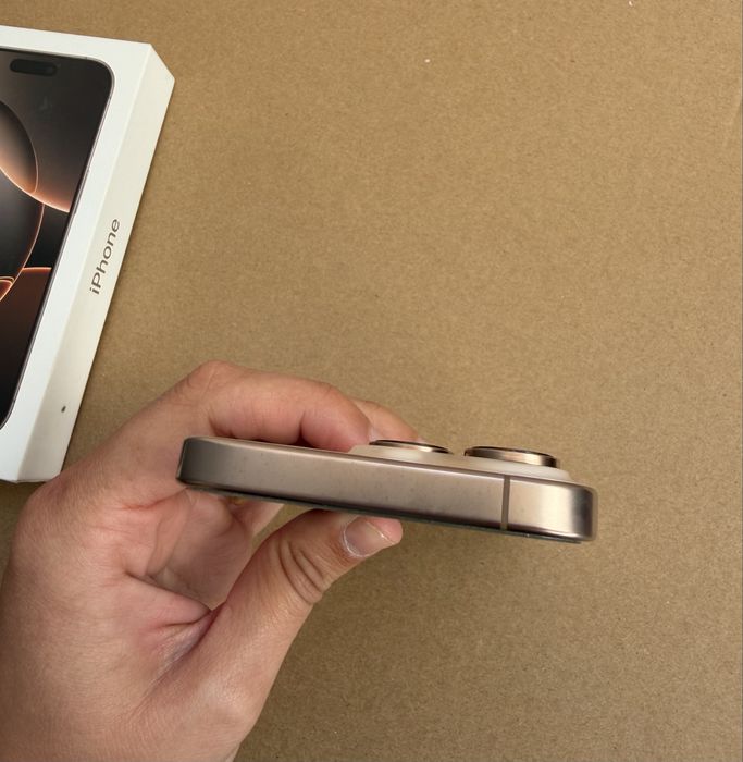 Iphone 16 pro 128 GB - com garantia de 2 anos