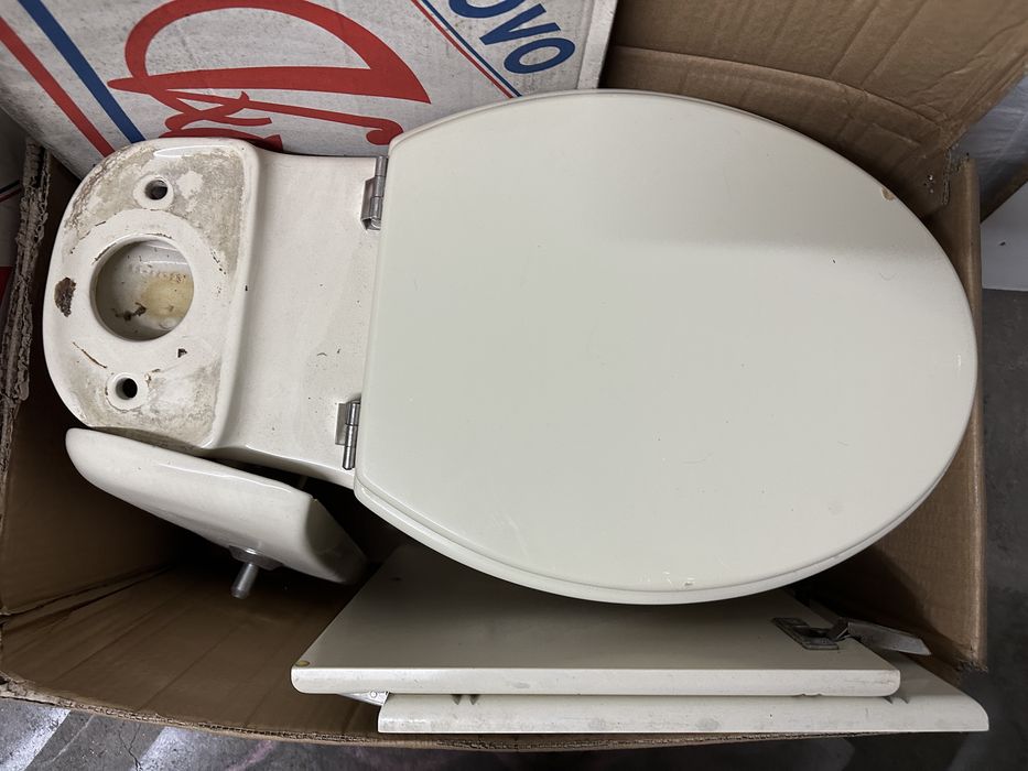 Loiças Sanitárias Valadares