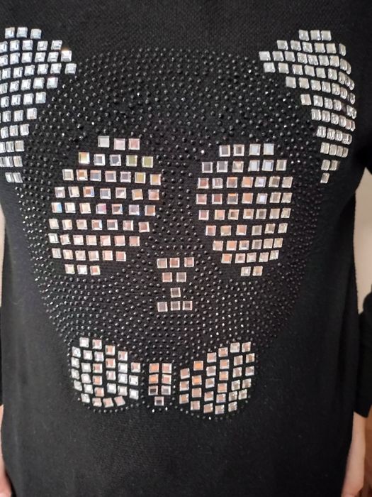 Свитер Tiramisu.