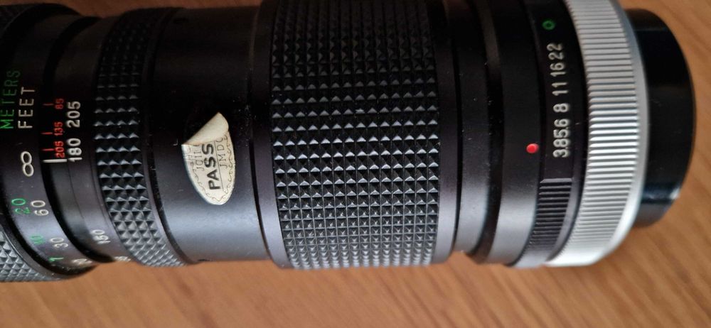 Teleobjetiva Vivitar FD 85-105mm