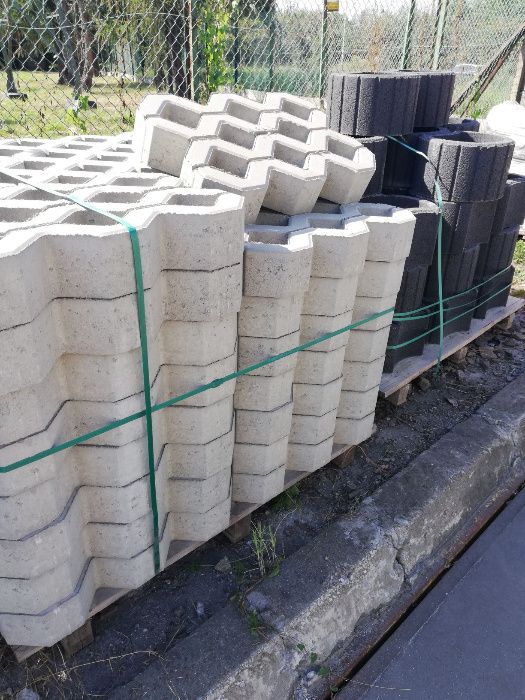 Płyta ażurowa betonowa 60x40x 10cm grubości, eko bruk MEBA