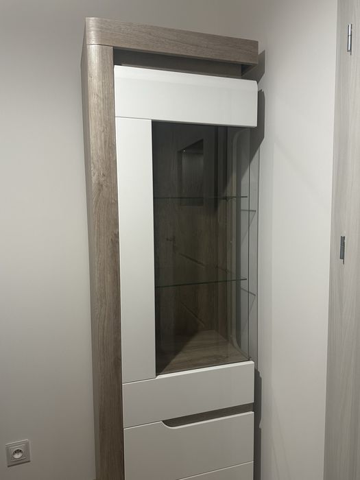 Witryna szklana Irma z oswietleniem