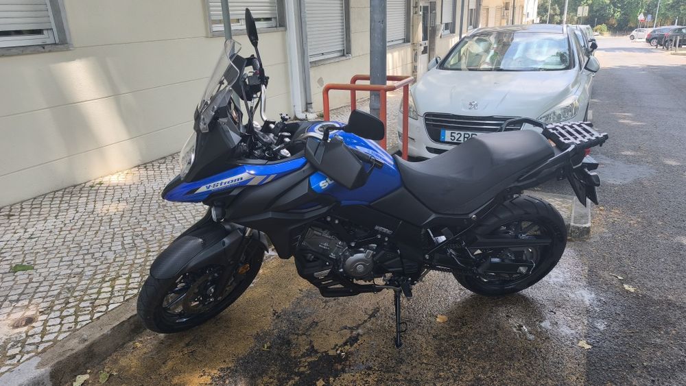 Vendo moto Suzuki V-strom 650 DL