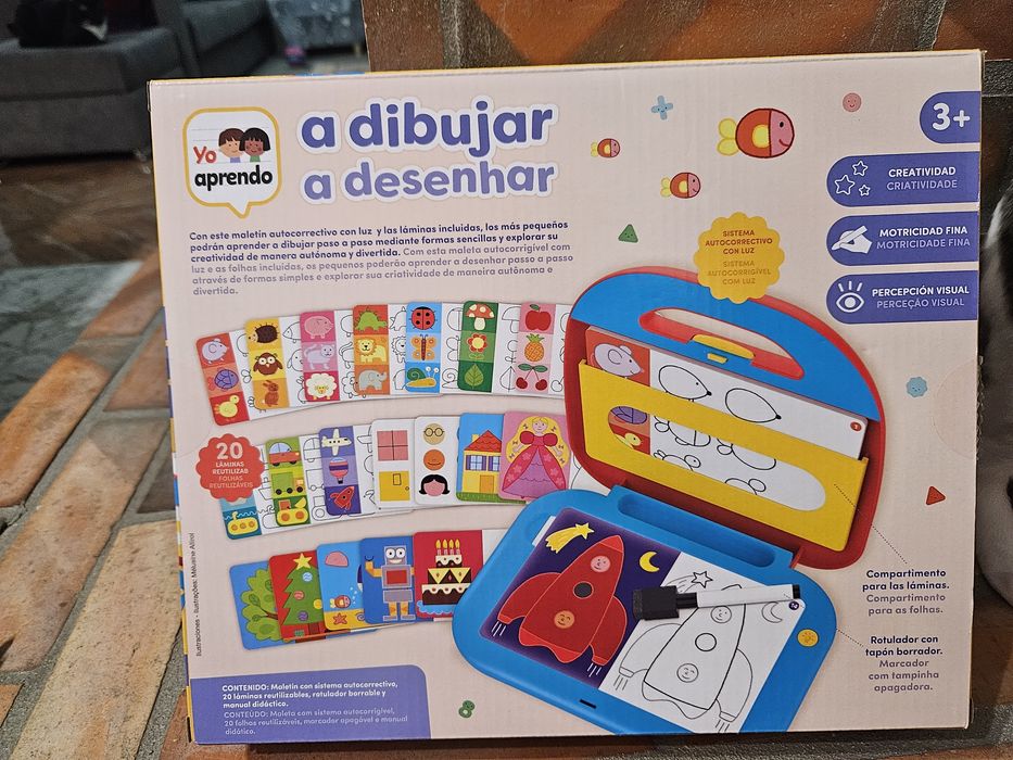 Brinquedo para aprender a desenhar (como novo)