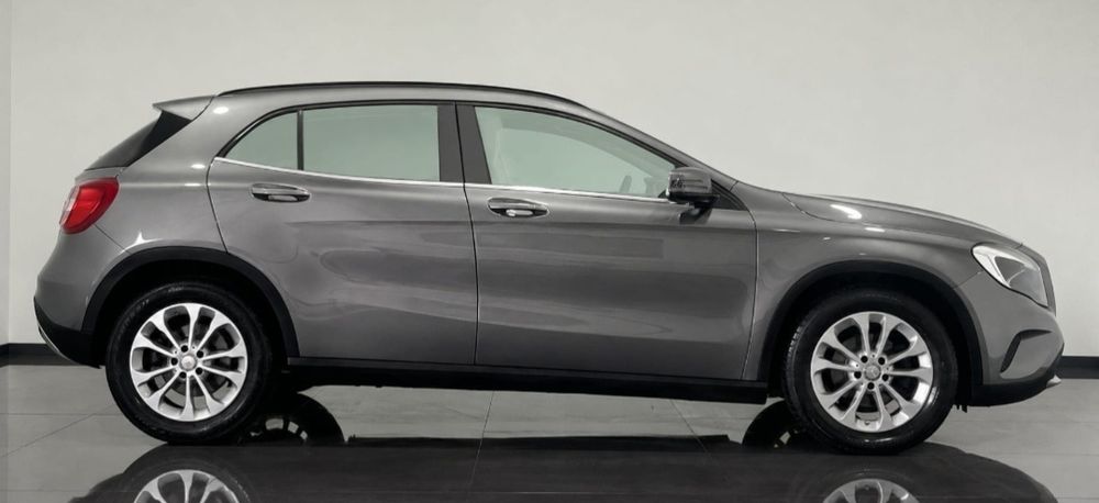 Mercedes Benz GLA 180 CDI Edition Style   2015 . 145 000km . DIESEL . SUV