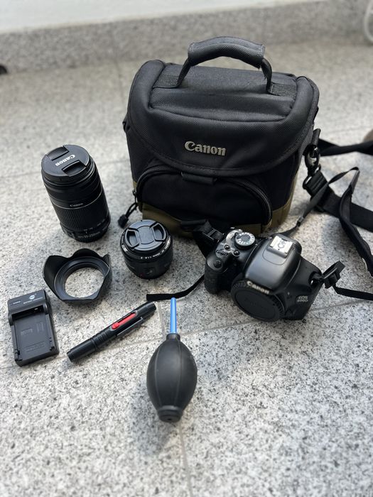 Canon EOS 600D + lentes