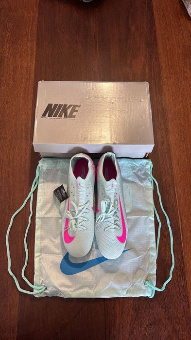 Nike Mercurial Vapor 16 Elite