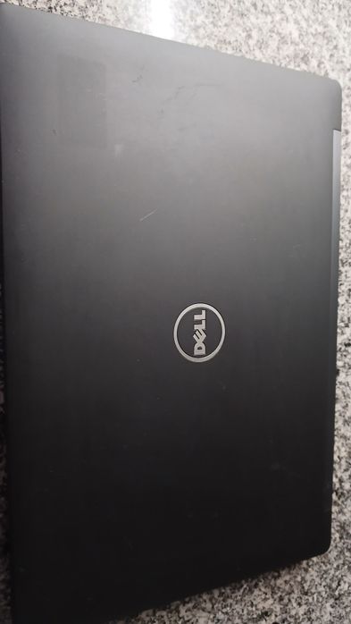Portatil  Dell i5 7480