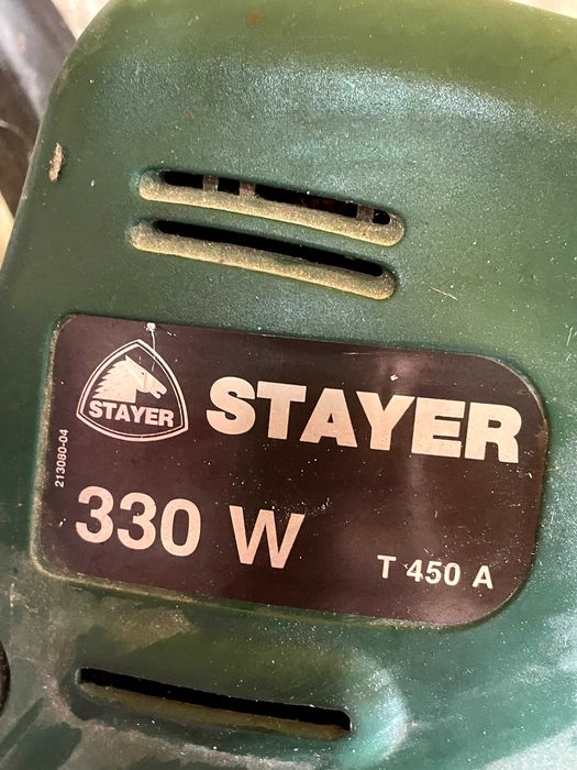 Máquina de cortar sebes, marca STAYER 330 W T450 A
