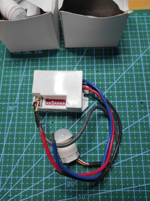 2x Włącznik detektor ruchu czujnik meblowy podczerwony przełącznik czas