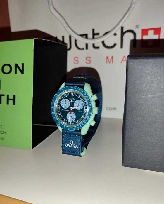 Omega x Swatch Bioceramic Earth - SO33G100 Durable Plant-Based