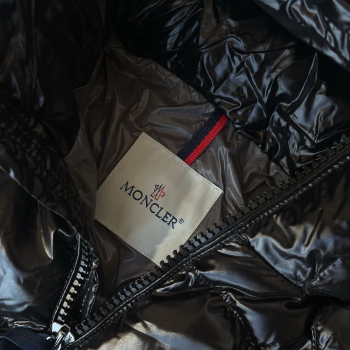 Puffer Moncler preto
