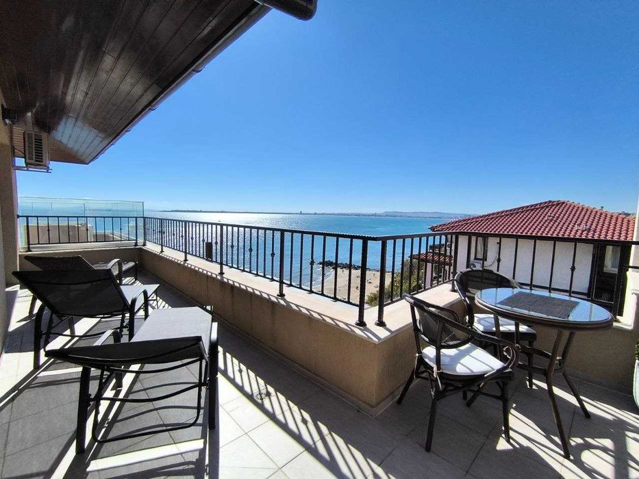 Продається трикімнатна квартира перша лінія, Святий Влас, Болгарія