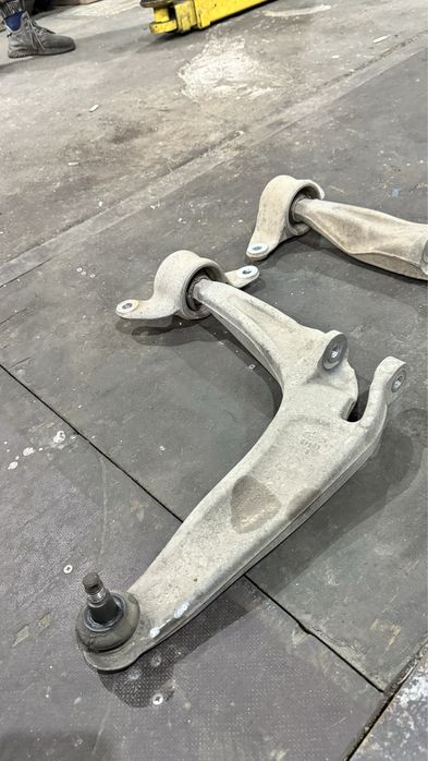 Рычаг передний правый  honda civic 5d 2008 год