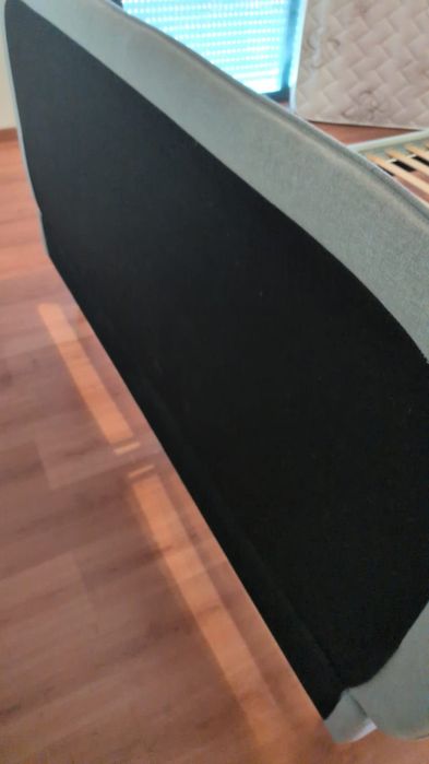 Cama casal ikea em bom estado+estrado