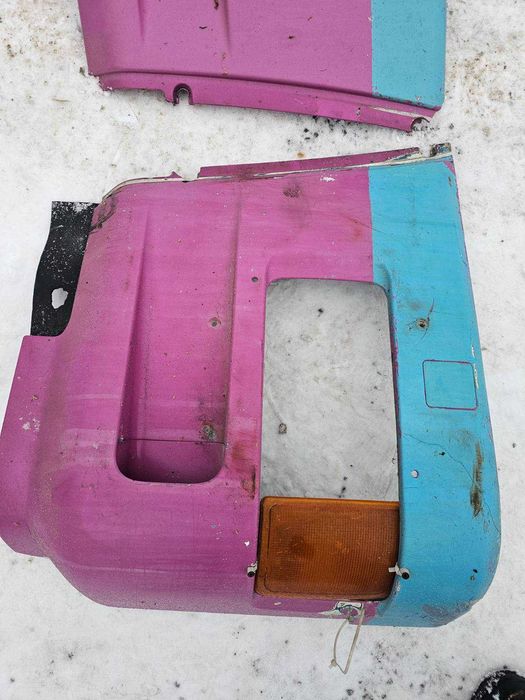 Продам передні накладки на фари на даф 95