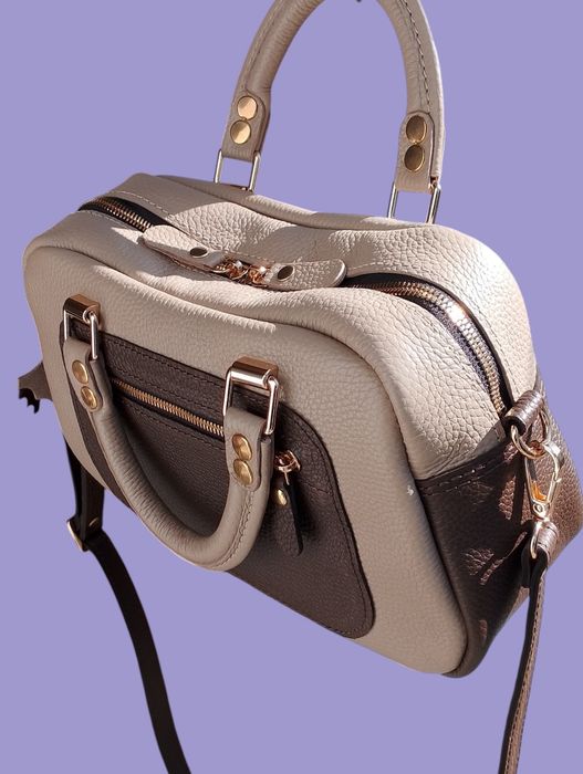 Жіноча сумка з натуральної шкіри