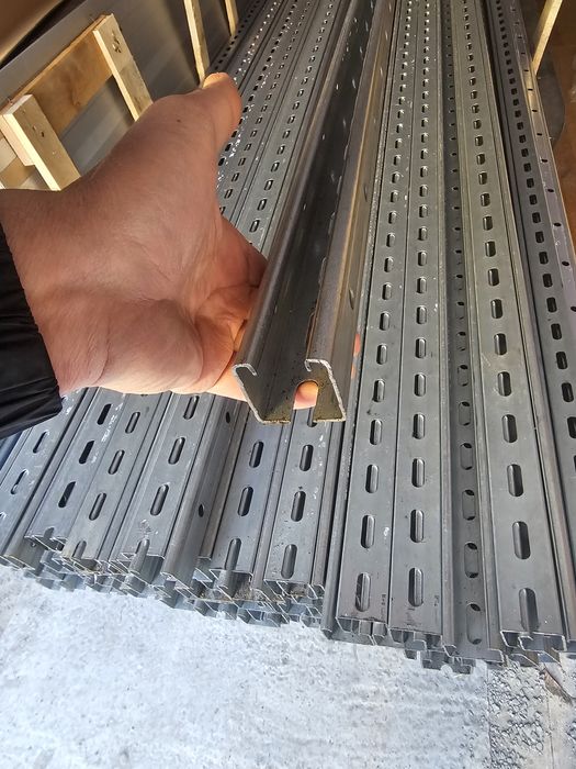 Профіль під сонячні панелі кріплення притиски