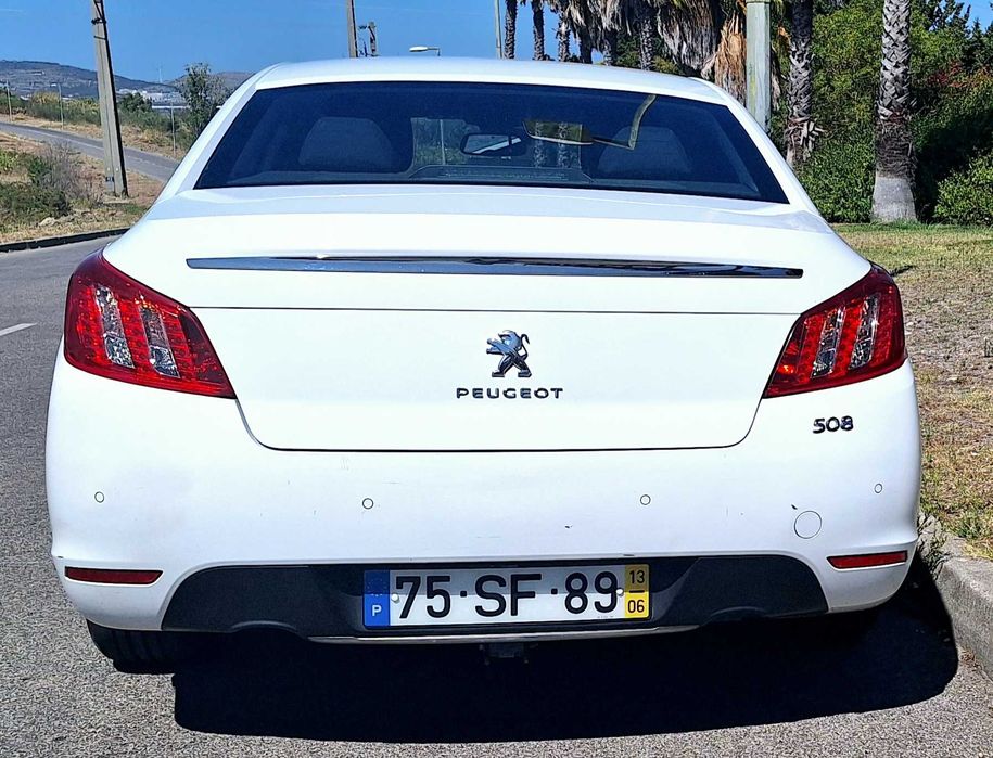 Carro Peugeot 508