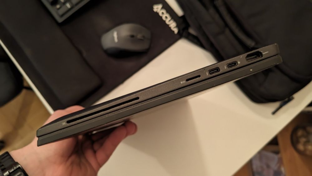 Laptop Dell Latitude 7410