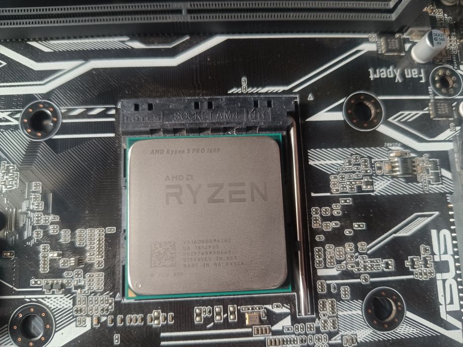 Комплект Материнская плата и процессор