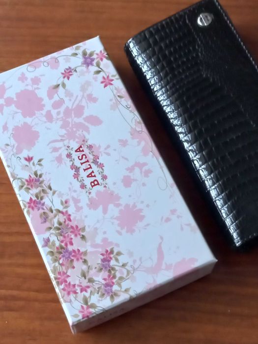 Женский кожаный кошелек «BALISA»