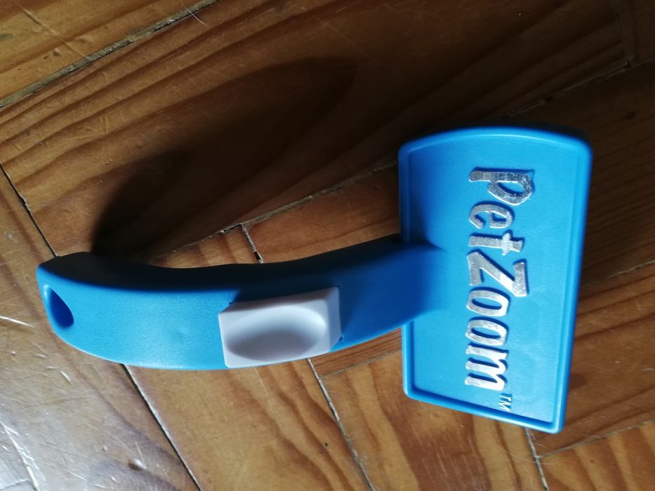 Petzoom escova para animais