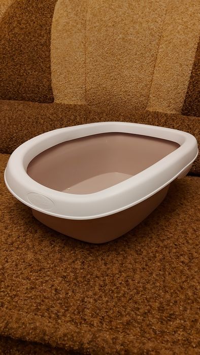 Продаю  лоток для кошечки ..