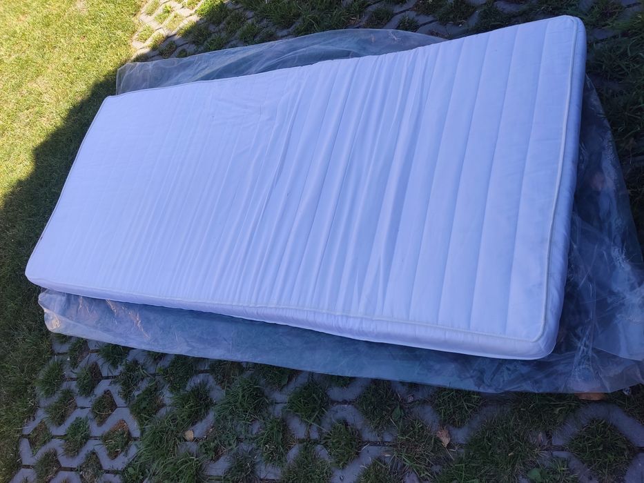 Materac 90 x 200 x 12 gąbka gąbkowy materac