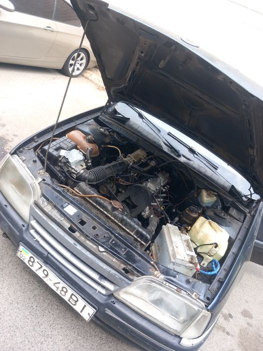 Opel  Omega  2.0