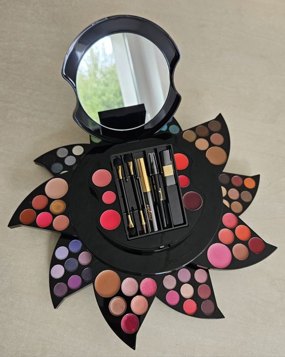 Douglas paleta cieni Rising Star Pallet