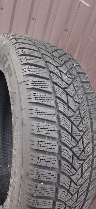 Зимові шини DUNLOP215/55R17 097...648...0812
