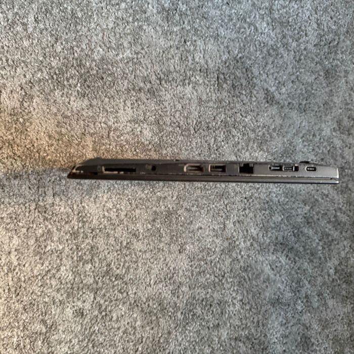 Lenovo ThinkPad T480s - i7 | 40 GB RAM | 1 TB SSD | Bateria Nova