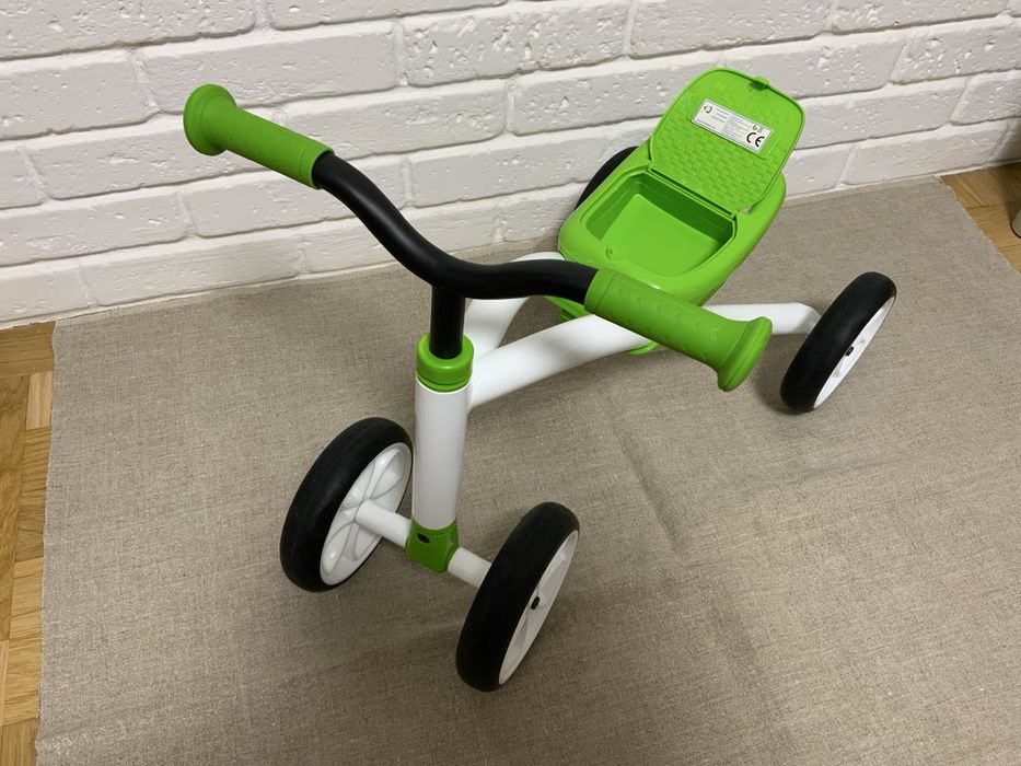 Беговел Chillafish Quadie