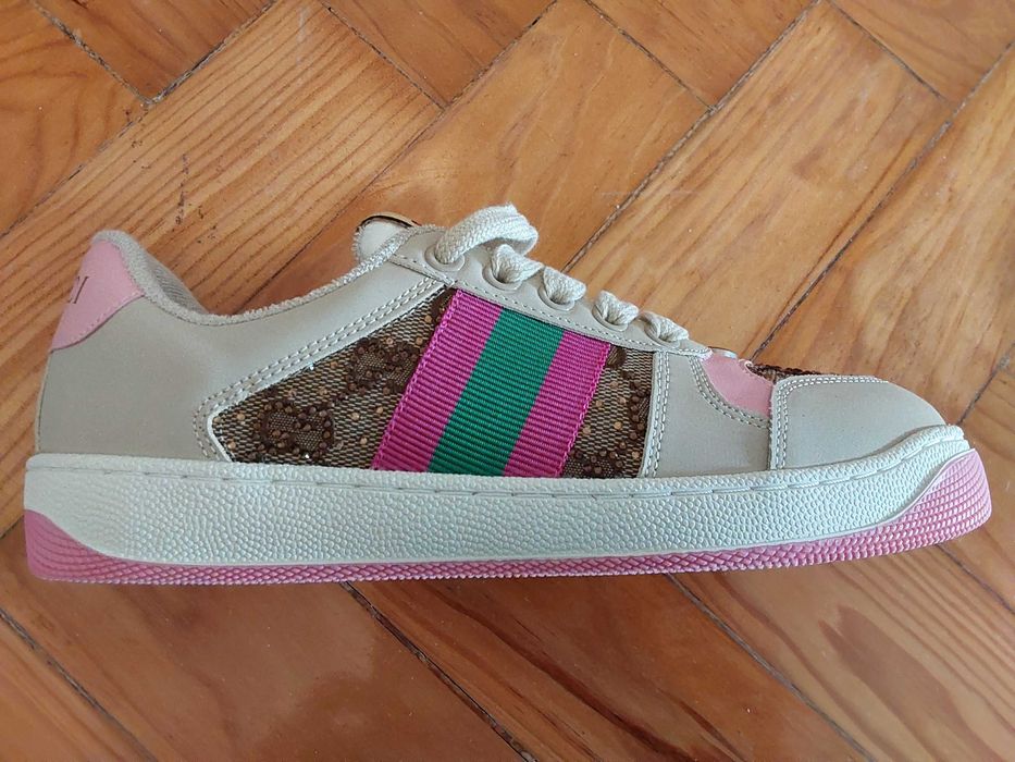 Sapatilhas Gucci.