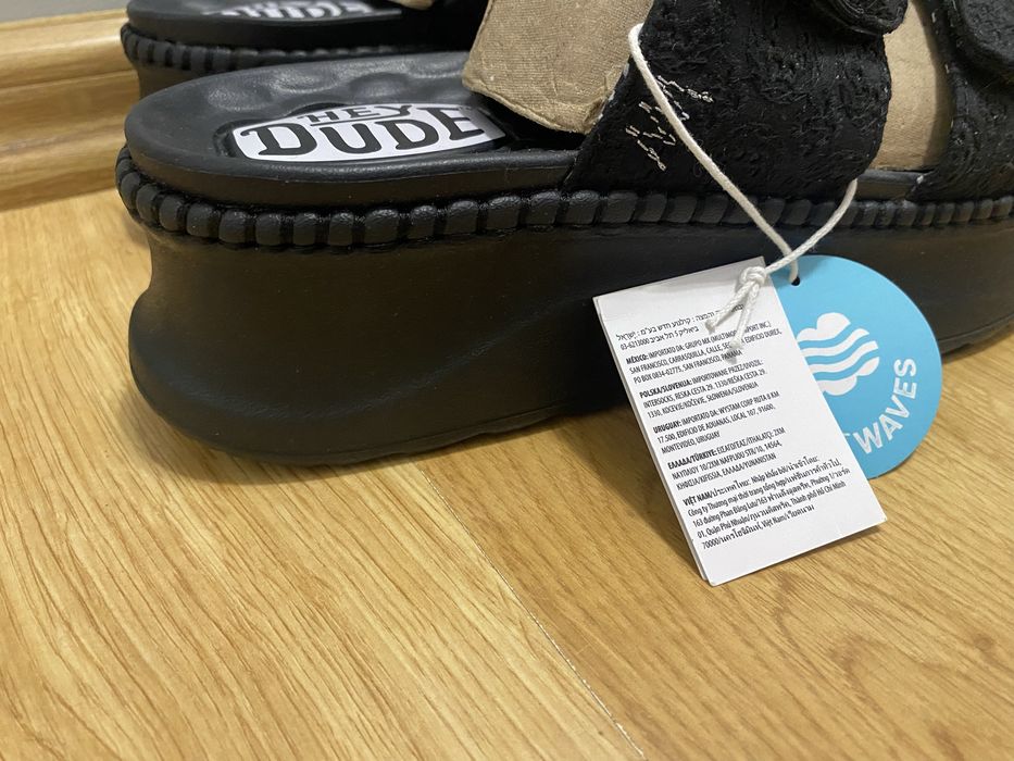 Klapki  Hey  Dude nowe z metką