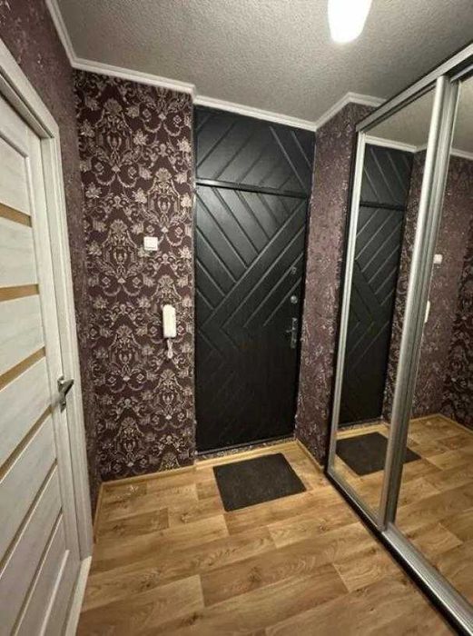 Продам 2 кім. Салтівка з кап. ремонтом 26500