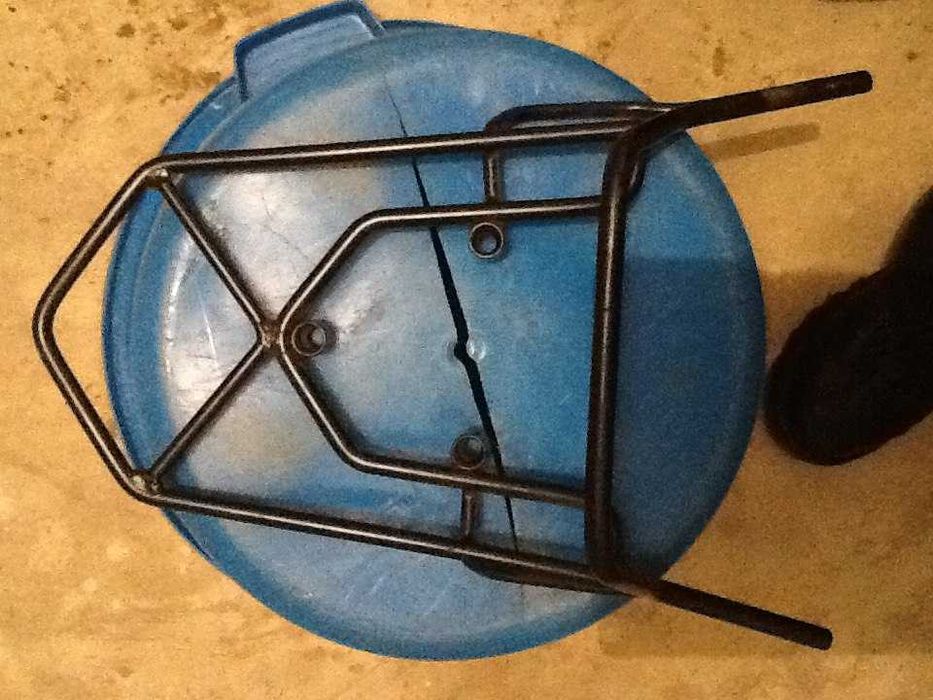 Продам новий багажник на скутер мотоцикл